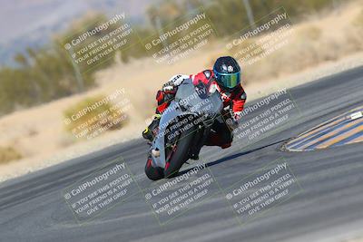 media/Jan-14-2024-SoCal Trackdays (Sun) [[2e55ec21a6]]/Turn 6 (125pm)/